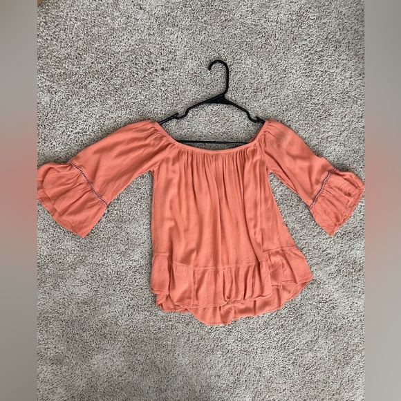 Over the shoulder peach color blouse - Picture 3 of 3